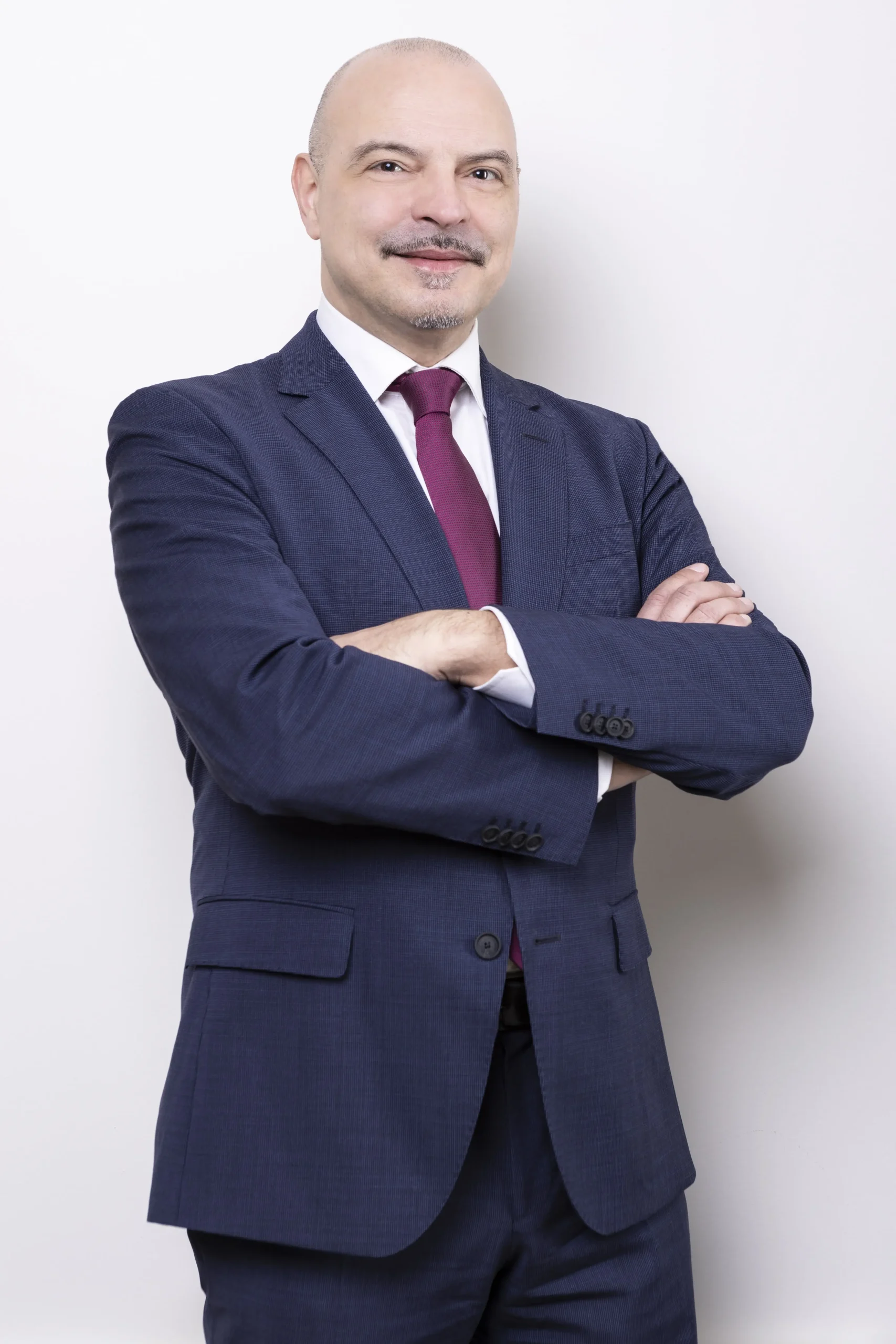ROBERTO SINGIA